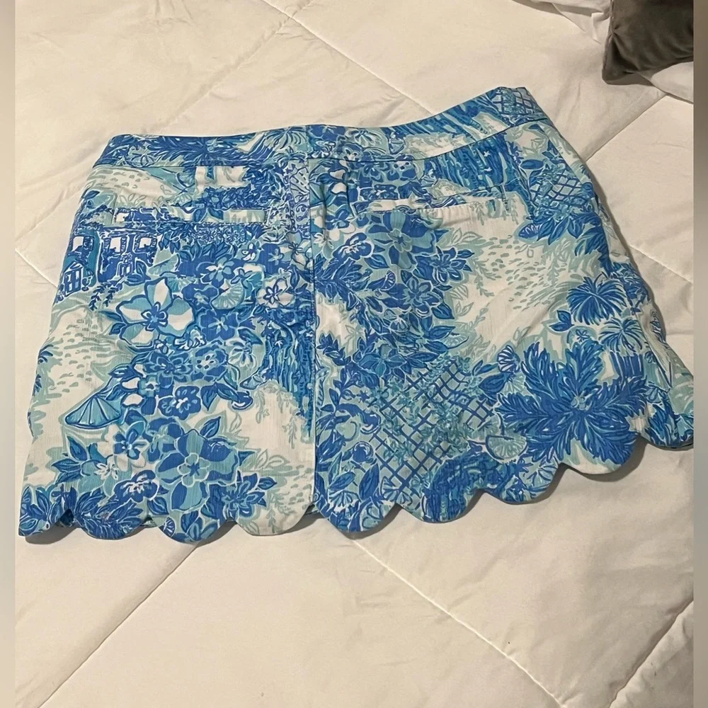 Lilly Pulitzer Blue and White Floral Skort - Picture 4 of 6